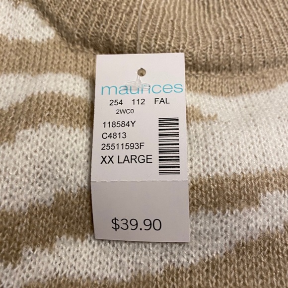 Maurice’s Mock Neck Sweater - Picture 3 of 3